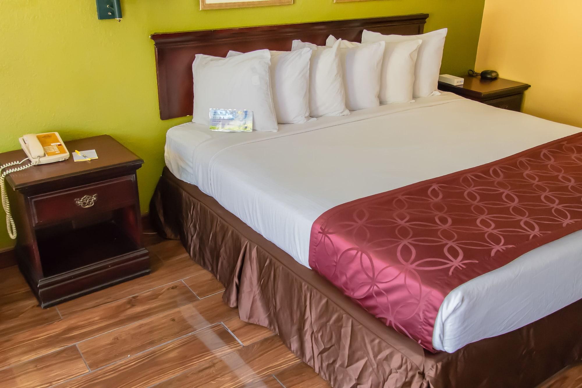 Days By Wyndham Saint Thomas West Hospital 2*